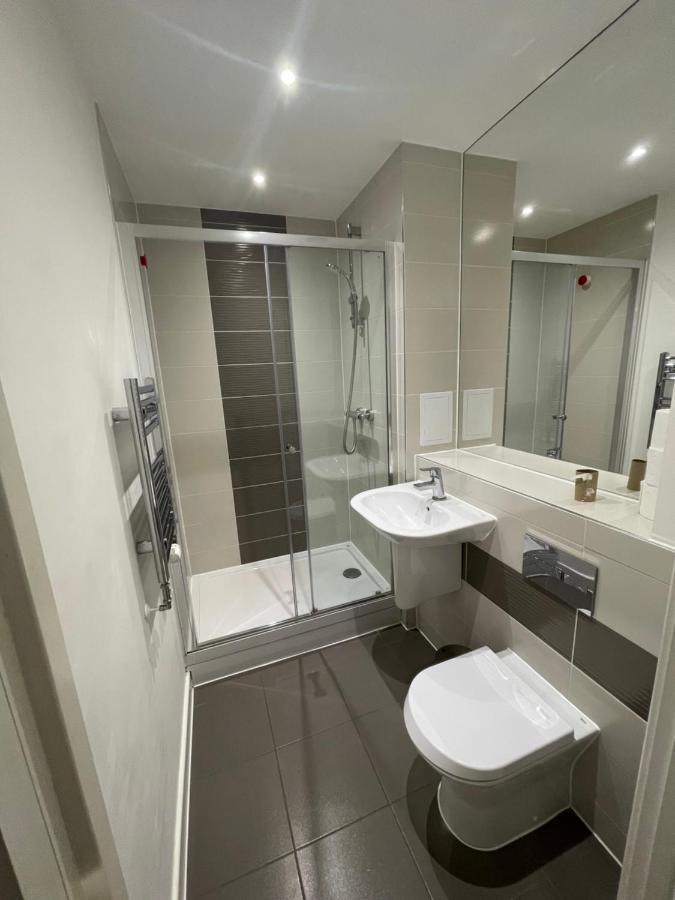 Amazing Apartment Moments Away From The Heart Of Londres Exterior foto